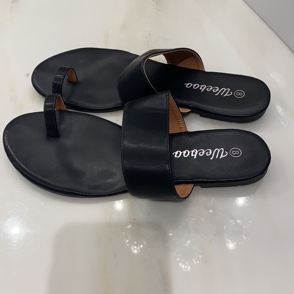 Cute Sandals - Picture 3 of 4